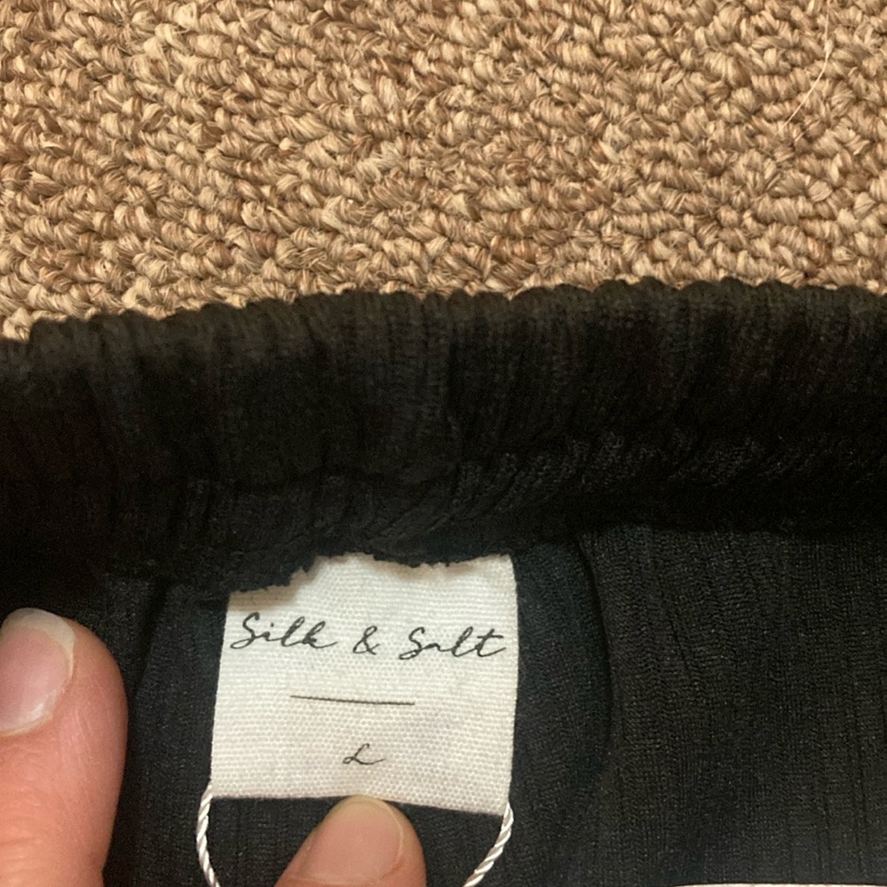 Silk & Salt Black Ribbed Shorts with Drawstring Waist - Picture 3 of 14